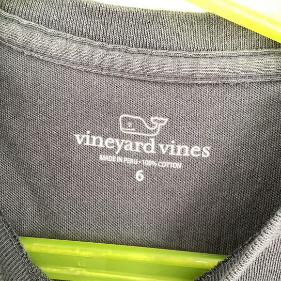 Boys Vineyard Vines Short Sleeved‎ Pocket Tee - 6 - Picture 3 of 4